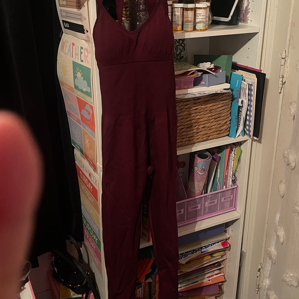 HALARA Seamless Flow Twisted Backless Sleeveless … - image 10